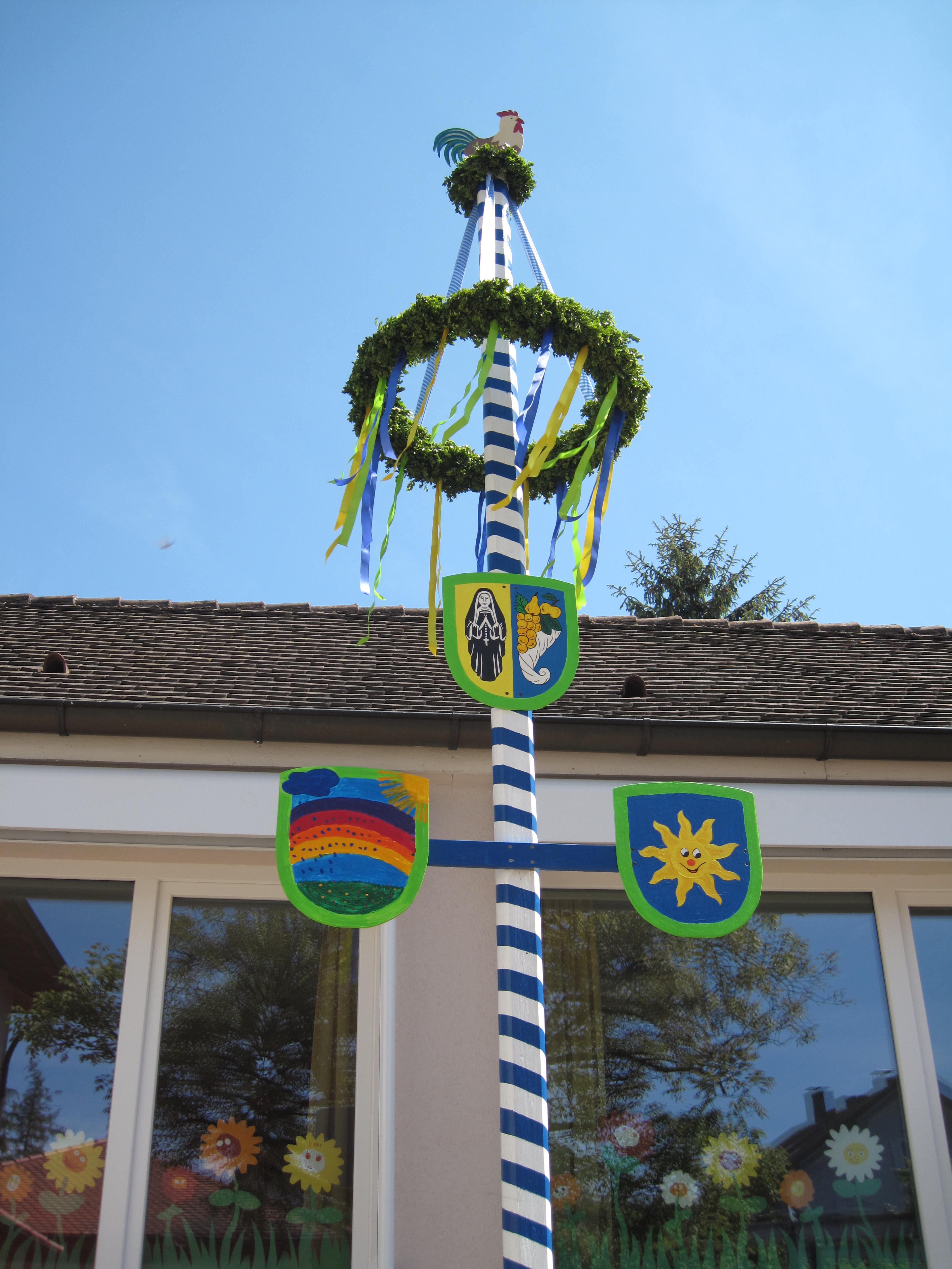 Maibaumsetzen in Nonnenhorn